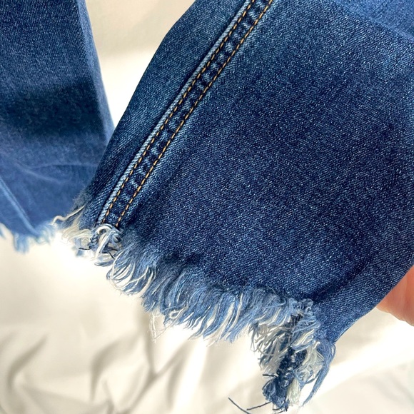 Just Us Jeans - Picture 3 of 4